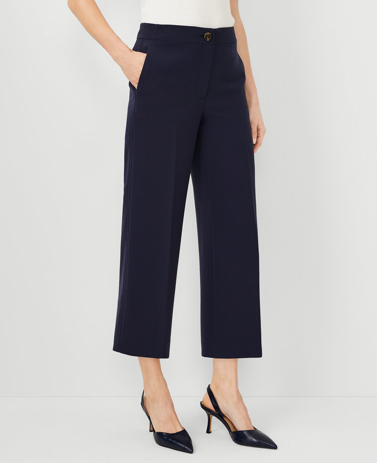 The Petite Kate Wide Leg Crop Pant in Crepe