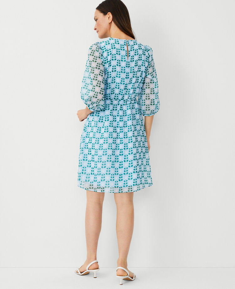 Petite Floral Tile Belted Shift Dress