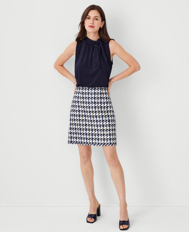 Petite Houndstooth Tweed Fringe A-Line Skirt