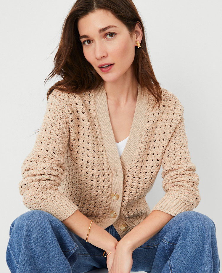 AT Weekend Mesh Stitch V-Neck Cardigan