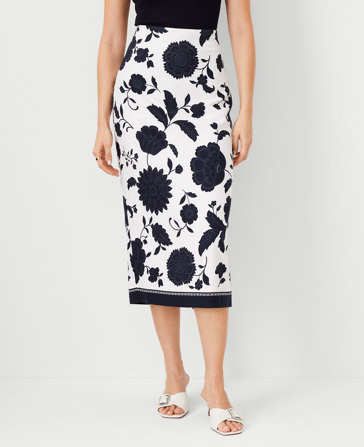 Floral Border Linen Blend Midi Pencil Skirt