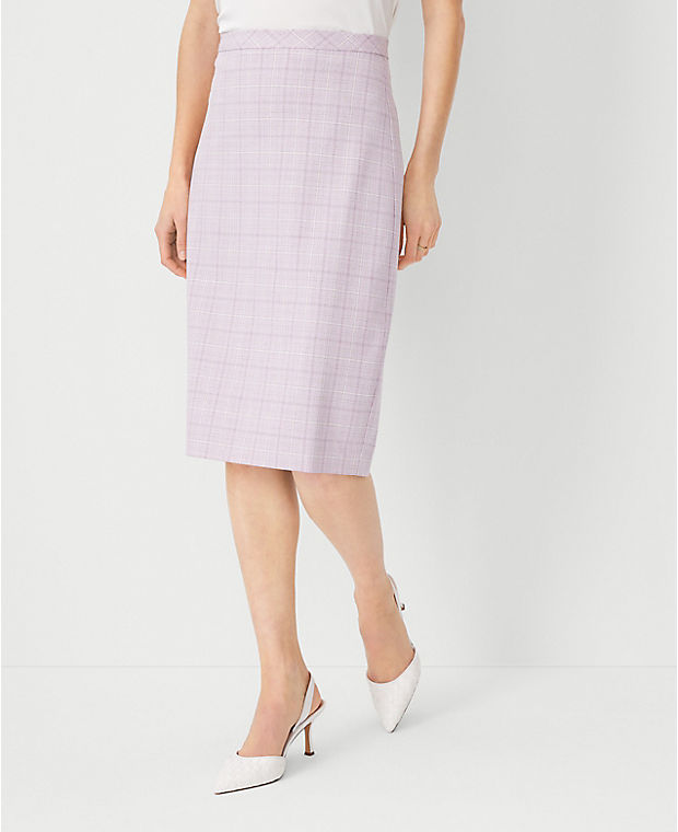 The Petite Clean Pencil Skirt in Plaid