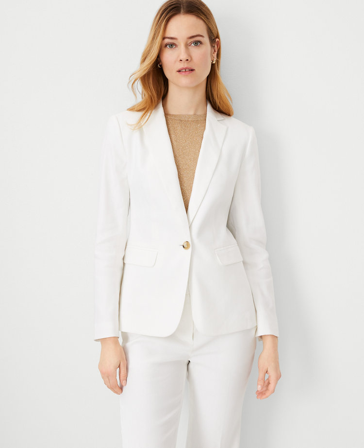 The Petite One Button Notched Blazer in Herringbone Linen Blend - White