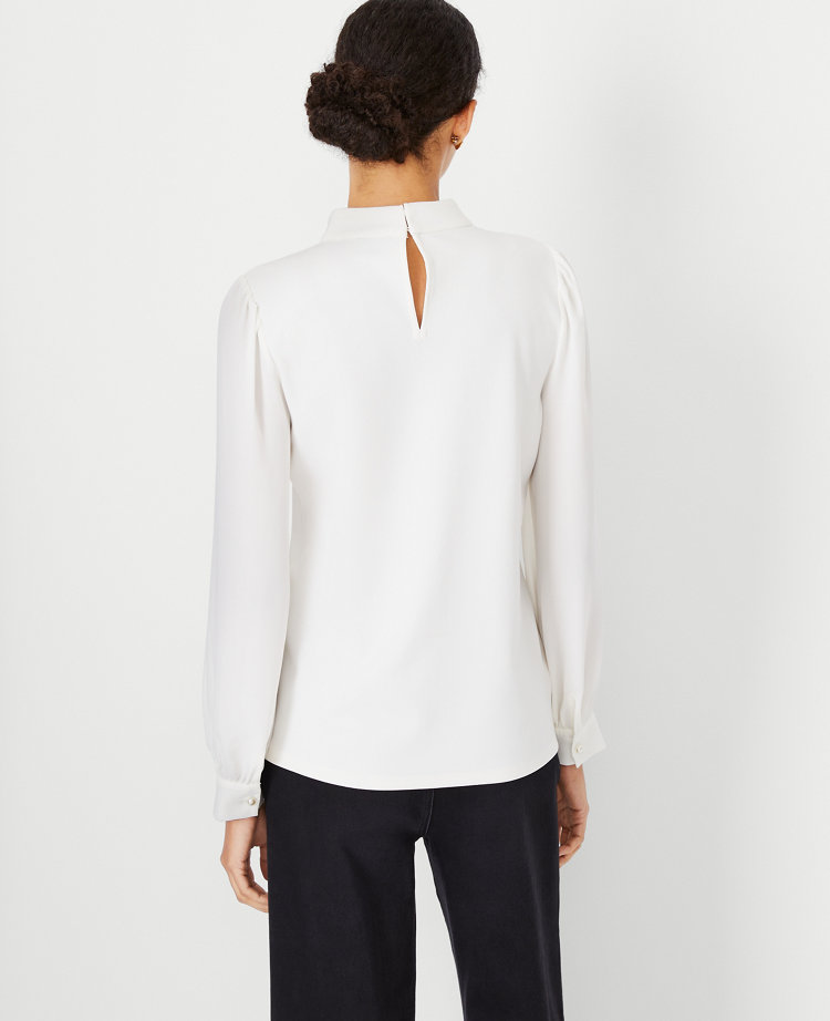  OYOANGLE Women's Long Sleeve Mock Neck Keyhole Back