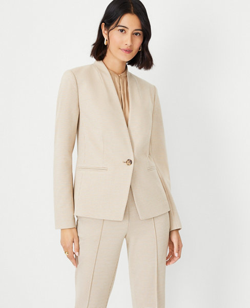 The Cutaway Blazer in Micro Houndstooth Double Knit