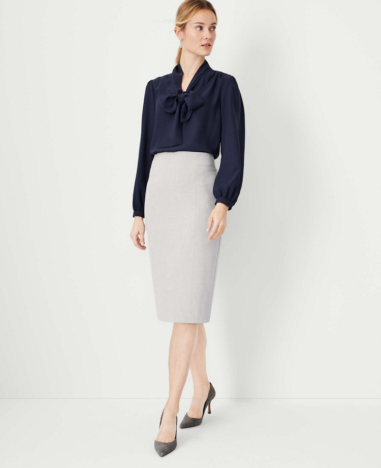 NECHOLOGY Petite High Waist Stretch Pencil Skirt with Four Button