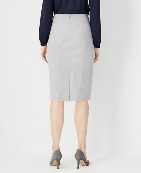 The Petite High Waist Seamed Pencil Skirt in Bi-Stretch - Curvy Fit carousel Product Image 2