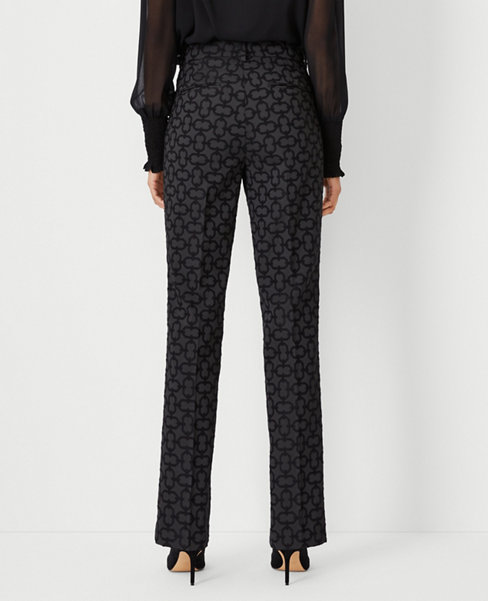 The Sophia Straight Pant in Linked Jacquard - Curvy Fit