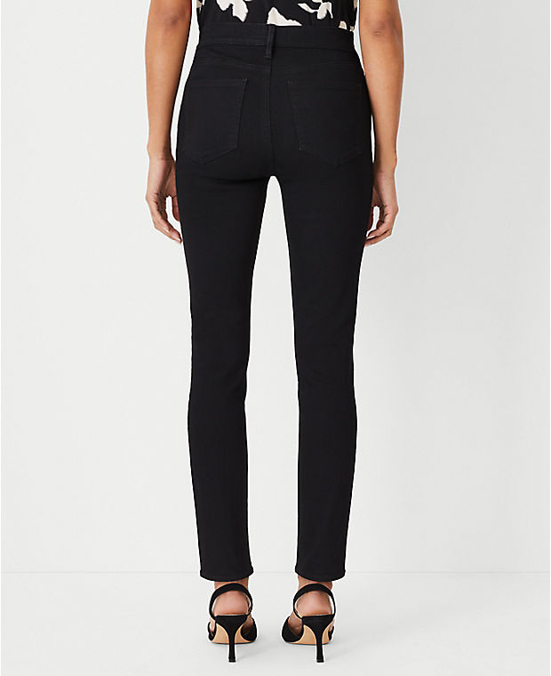 Mid Rise Skinny Jeans in Classic Black Wash - Curvy Fit