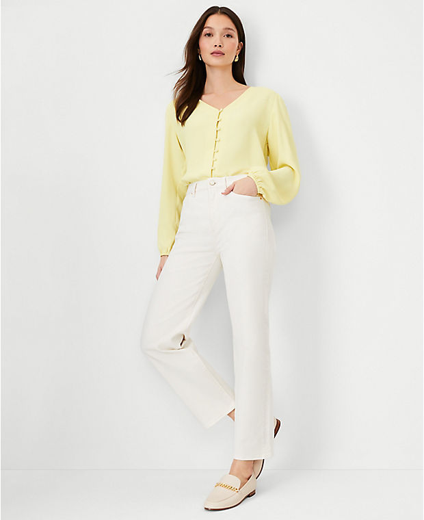 Petite AT Weekend High Rise Straight Jeans in Ivory
