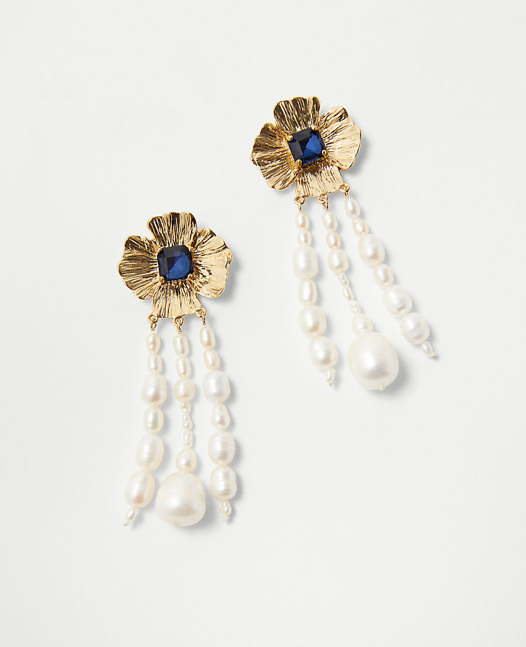Pearlized Floral Tassel Earrings