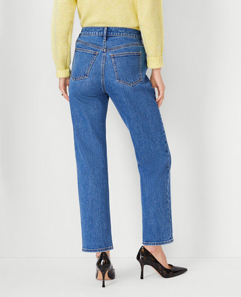 High Rise Straight Jeans in Vintage Mid Indigo Wash carousel Product Image 3