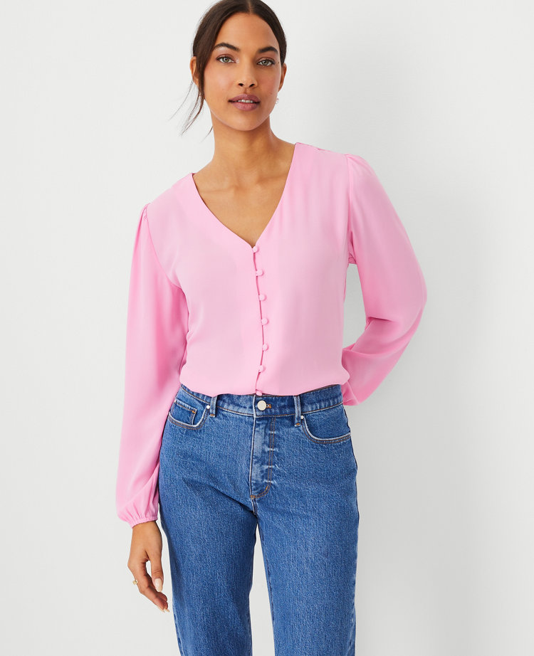 Ann Taylor Factory V-Neck Plisse Long Puff Sleeve Blouse Top in Pink, Small  - Tops