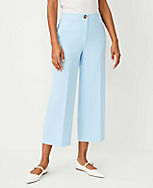 The Kate Wide Leg Crop Pant in Crepe carousel Product Image 2