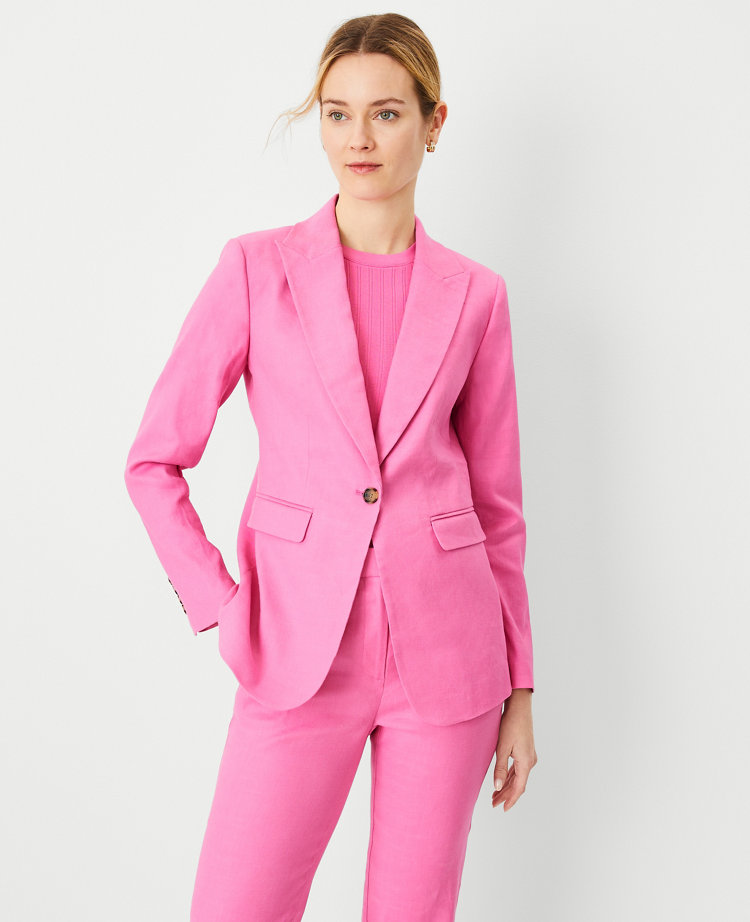 The Petite Wide Peak Lapel One Button Blazer in Linen Blend