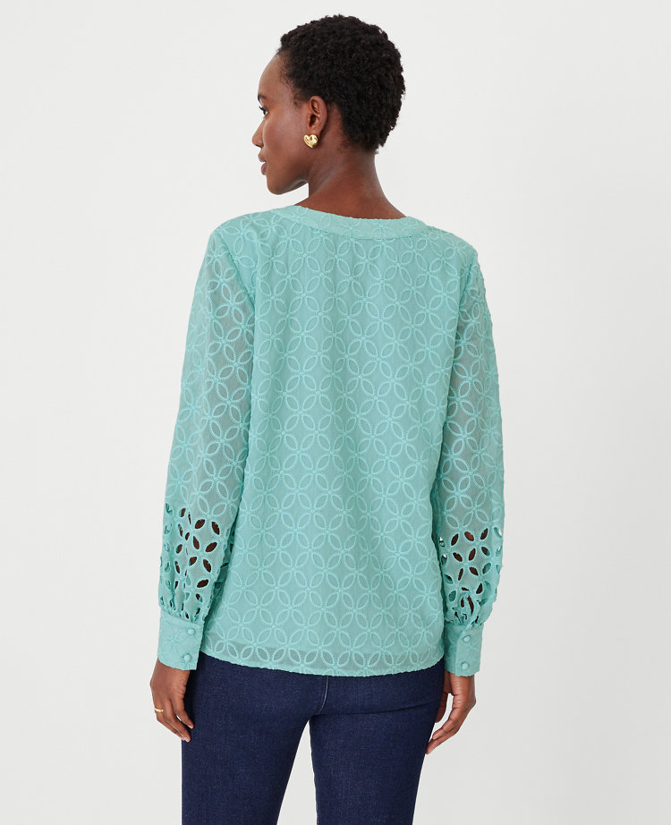 Petite Eyelet Wide Cuff Popover