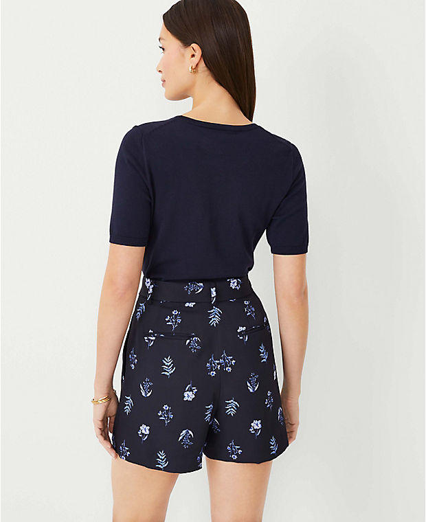 Floral Tie Waist Pleated Shorts