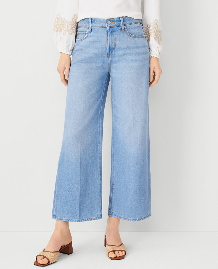 Petite High Rise Wide Leg Crop Jeans in Light Wash