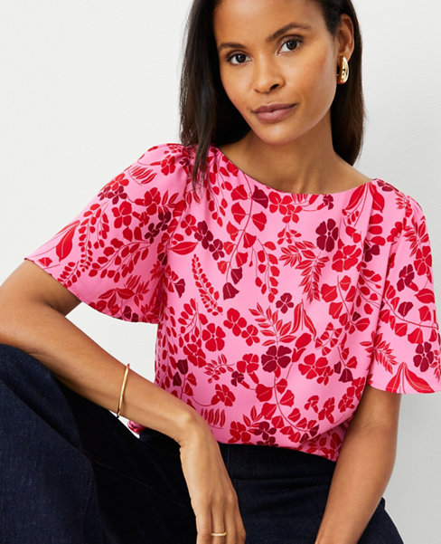 Ann Taylor Womens Top Shirt Blouse size Medium Pink Cap Sleeve