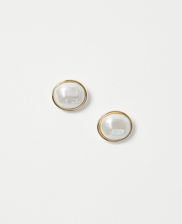 Pearlized Textured Stud Earrings