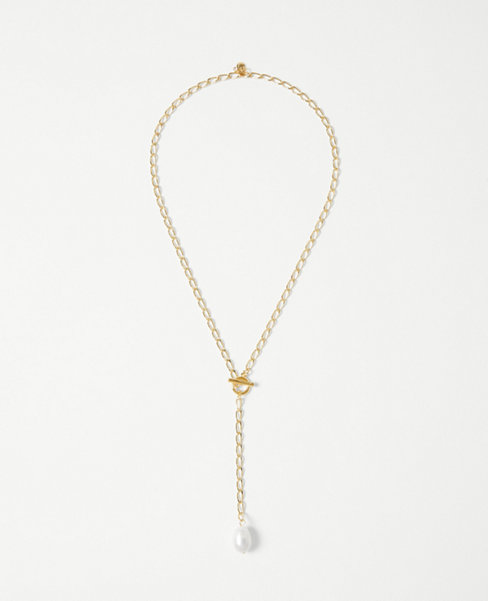 Pearlized Lariat Necklace