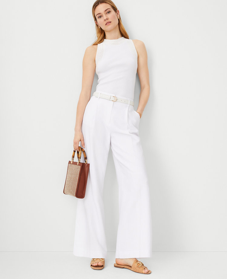 The Petite Single Pleated Wide Leg Pant in Texture