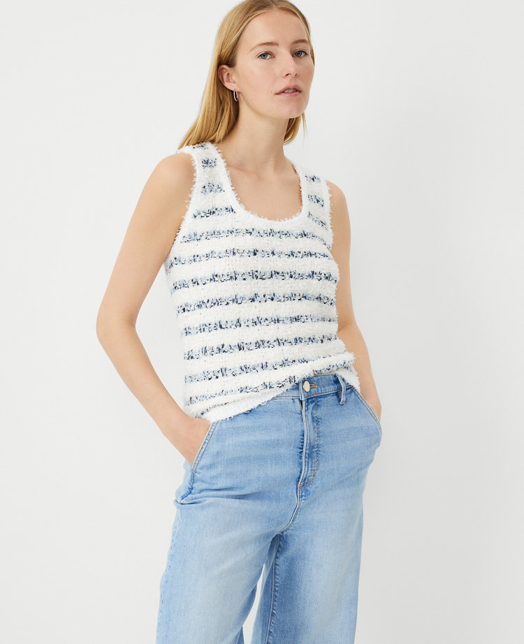 Petite Textured Scoop Neck Tank Top