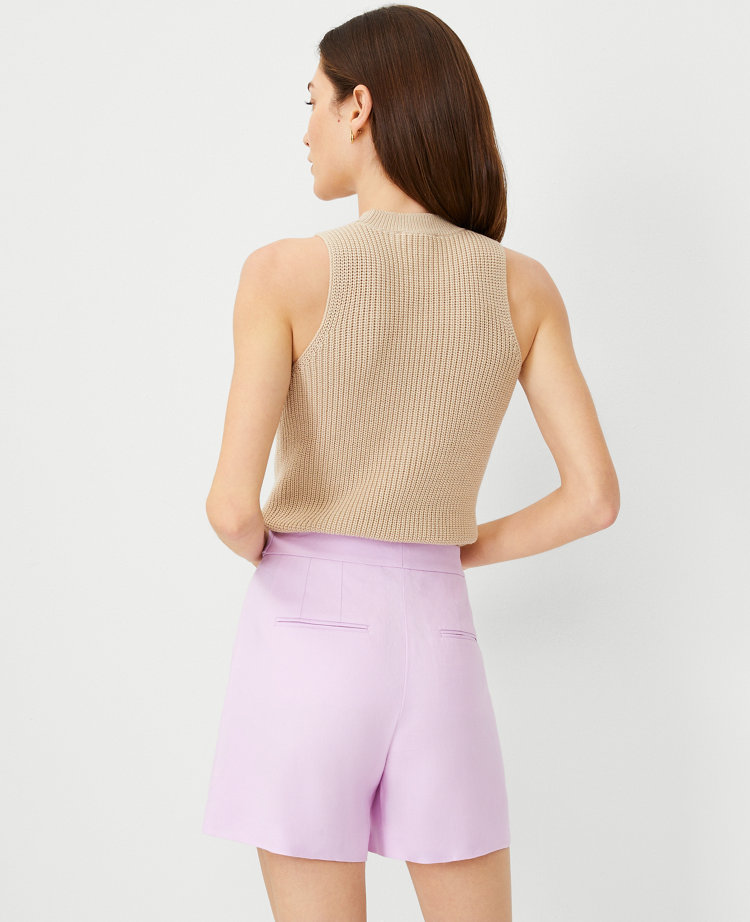 The Petite Button Tab Short in Linen Blend