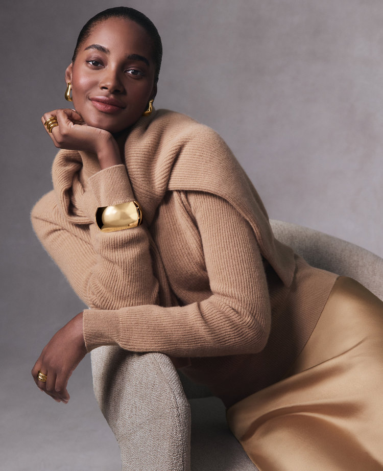 Cashmere Ribbed Turtleneck Sweater