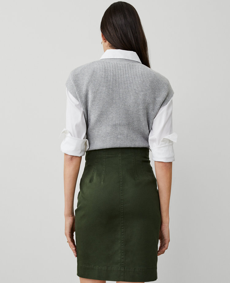 Weekend Sateen Cargo Skirt