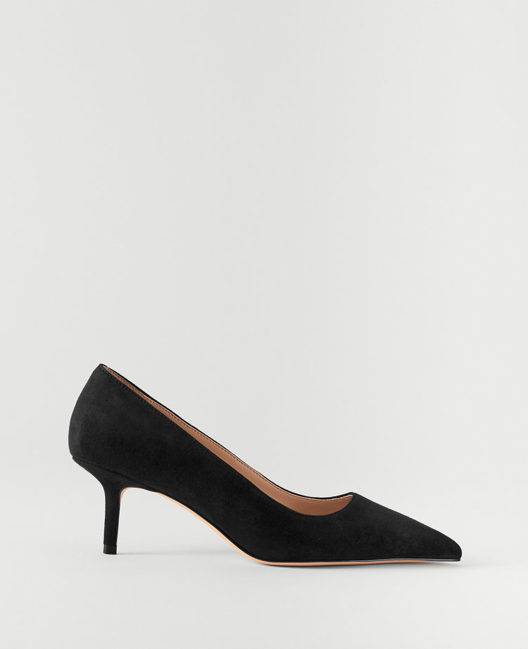 Daphne Suede Pump