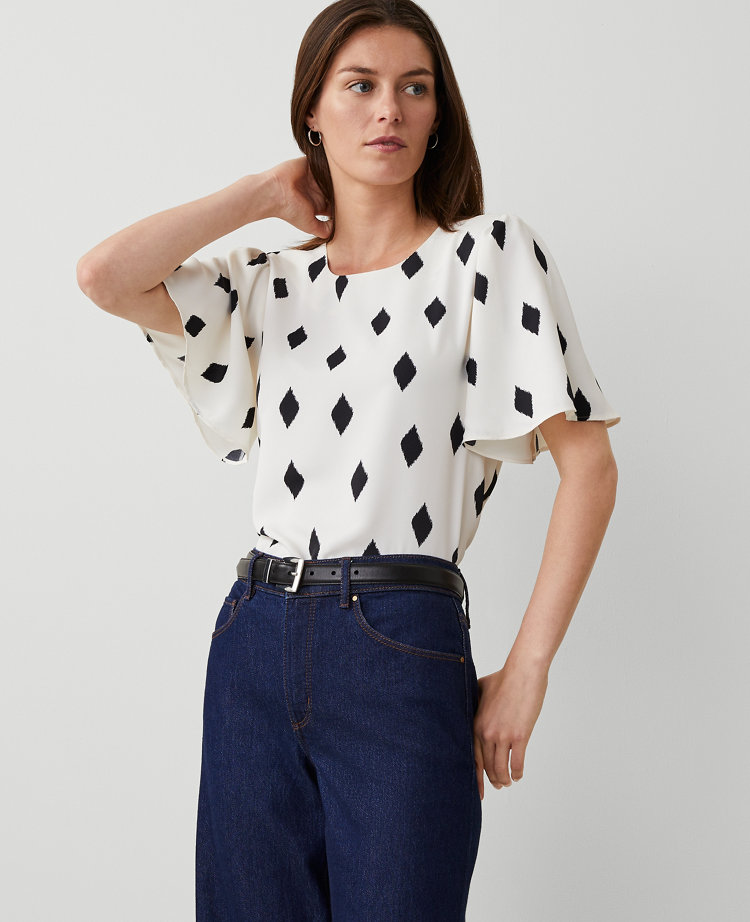 Ann Taylor Geo Shirred Short Sleeve Top