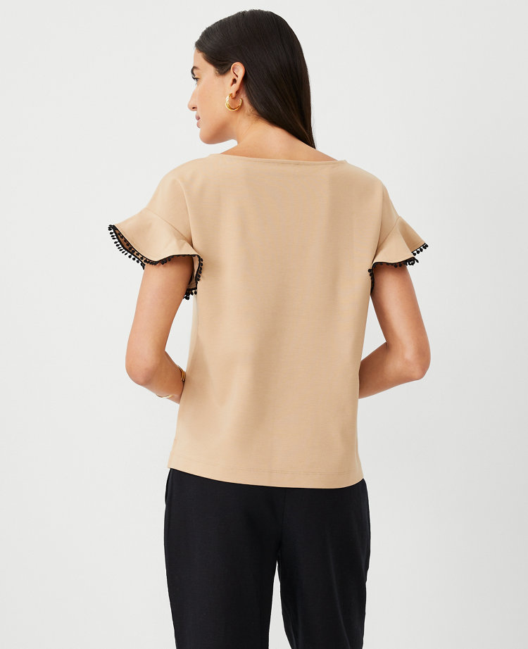 Sleeveless Essential Shirt