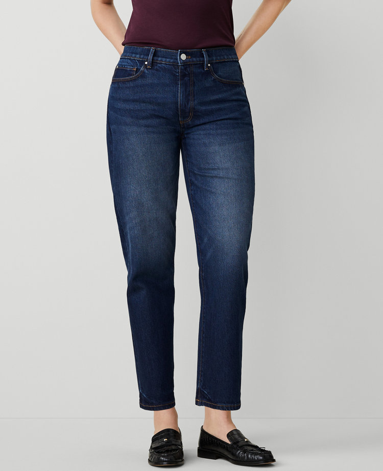 Petite Weekend Straight Jean Curvy Fit