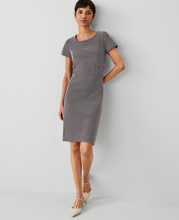 Ann Taylor Textured Knit Short Sleeve Flare Dress