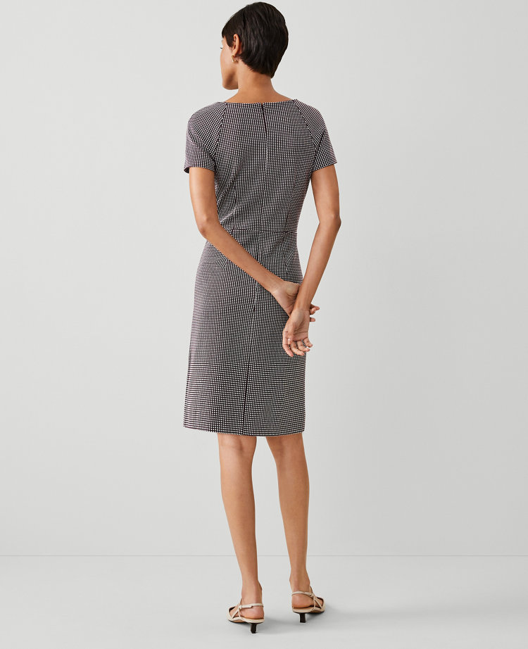 Textured Knit Short Sleeve Flare Dress