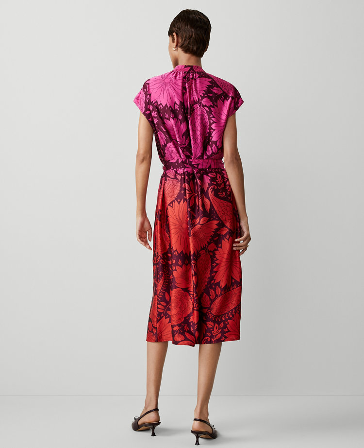 Petite Floral Mock Neck Belted Shift Dress