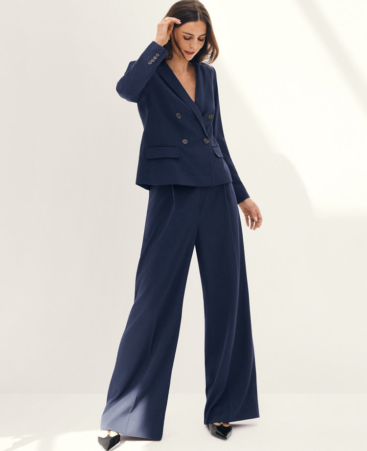 The Petite Pleated Wide-Leg Pant in Textured Drape