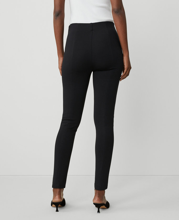 The Seamed Legging