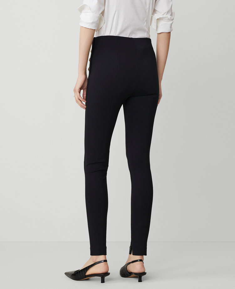 The Petite Seamed Snap Legging