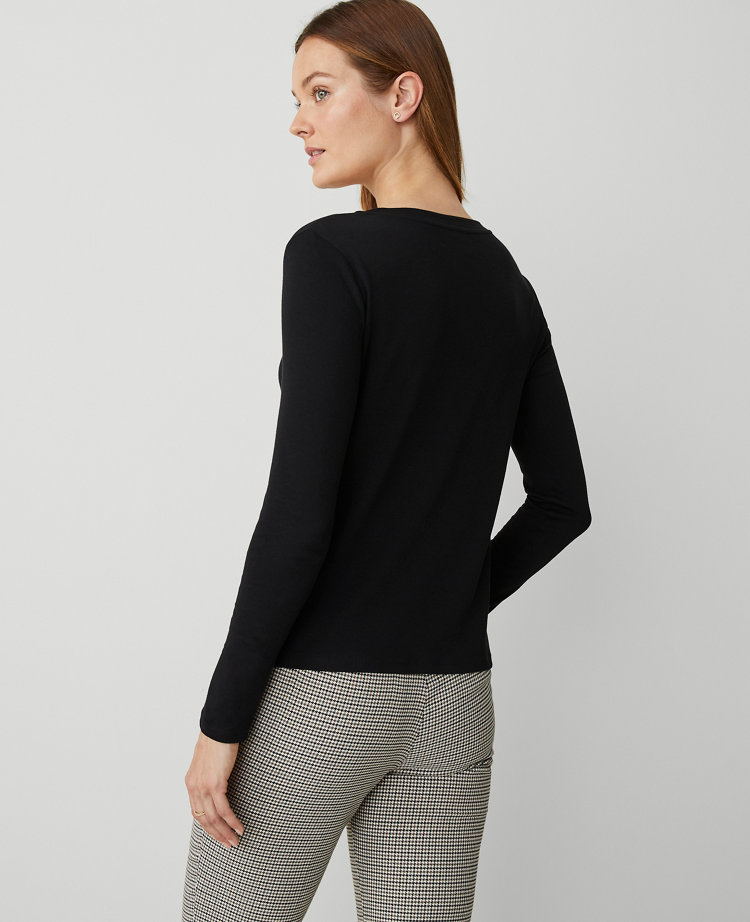 Long Sleeve Crew Neck Top