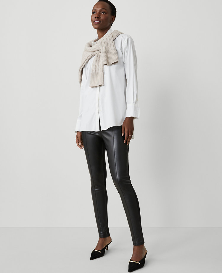 The Petite Seamed Legging