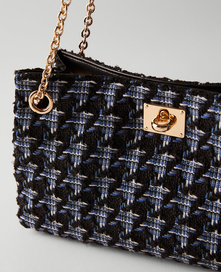 Tweed Twist Snap Clutch