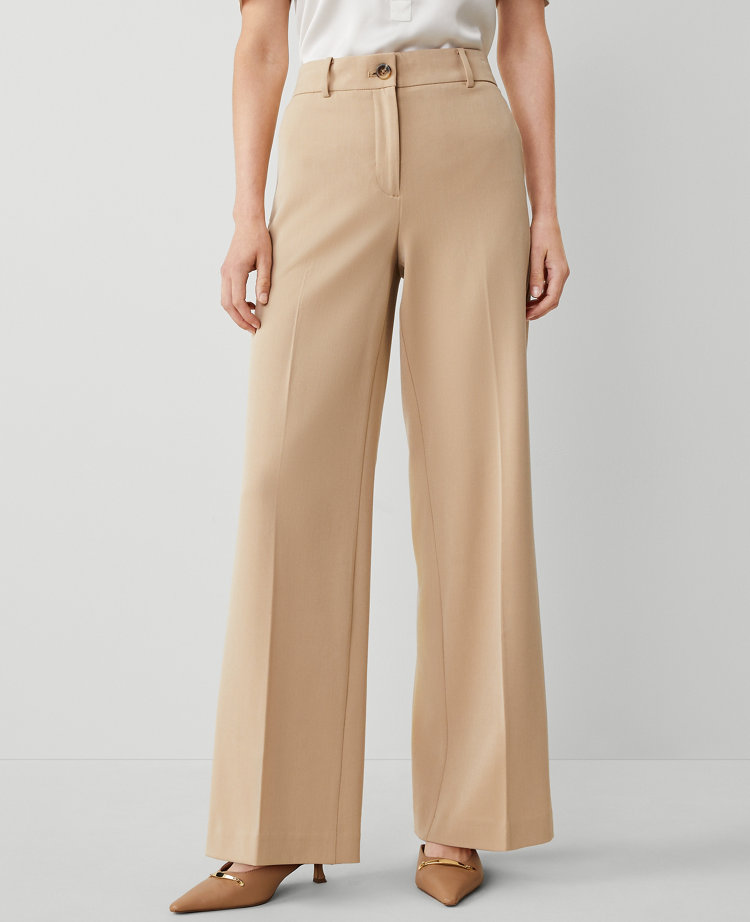 The Wide-Leg Pant