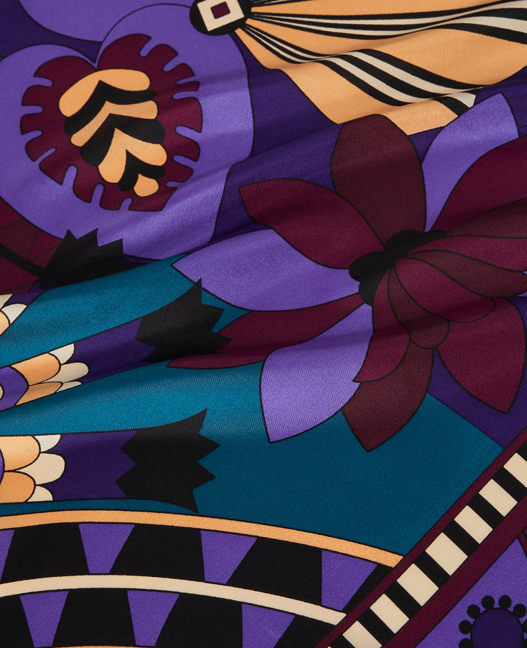 Oversize Cleo Print Silk Scarf