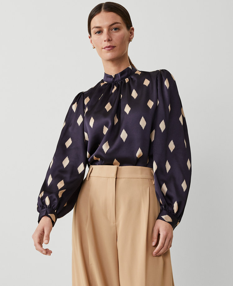 Petite Geo Mock Neck Blouse