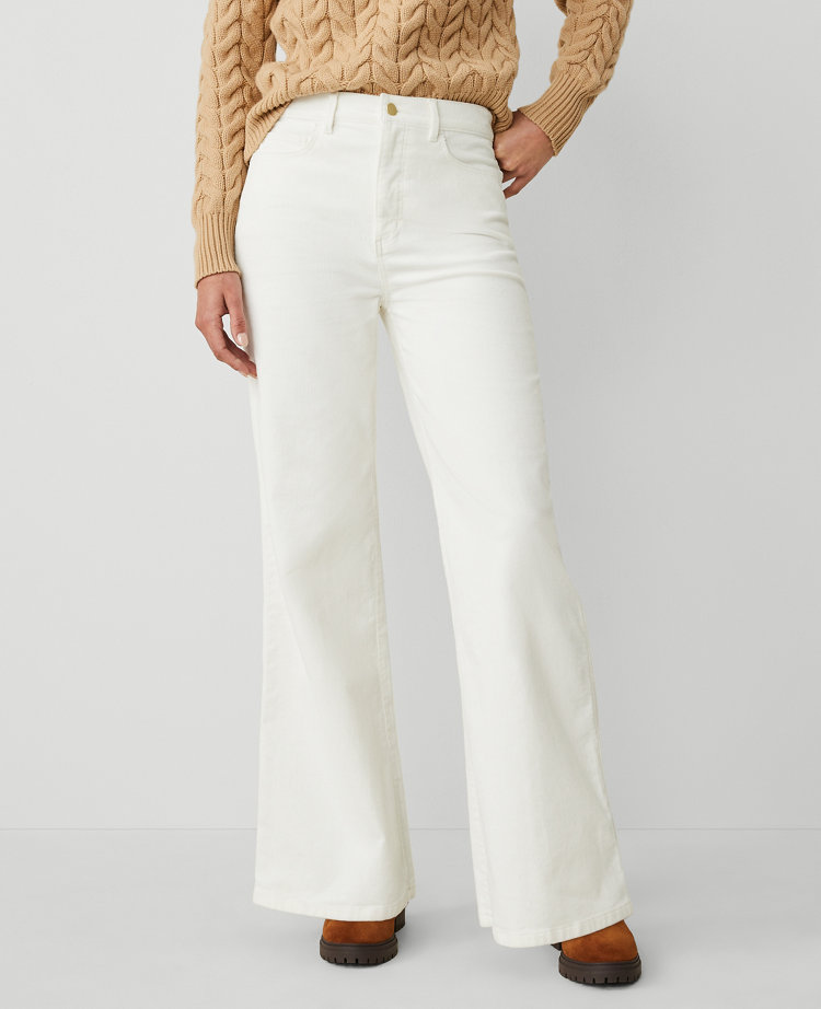 The Wide-Leg Corduroy Pant