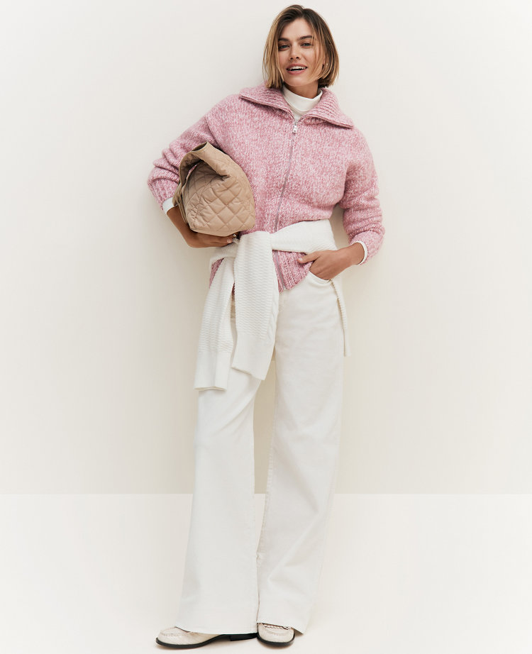 The Petite Wide-Leg Corduroy Pant