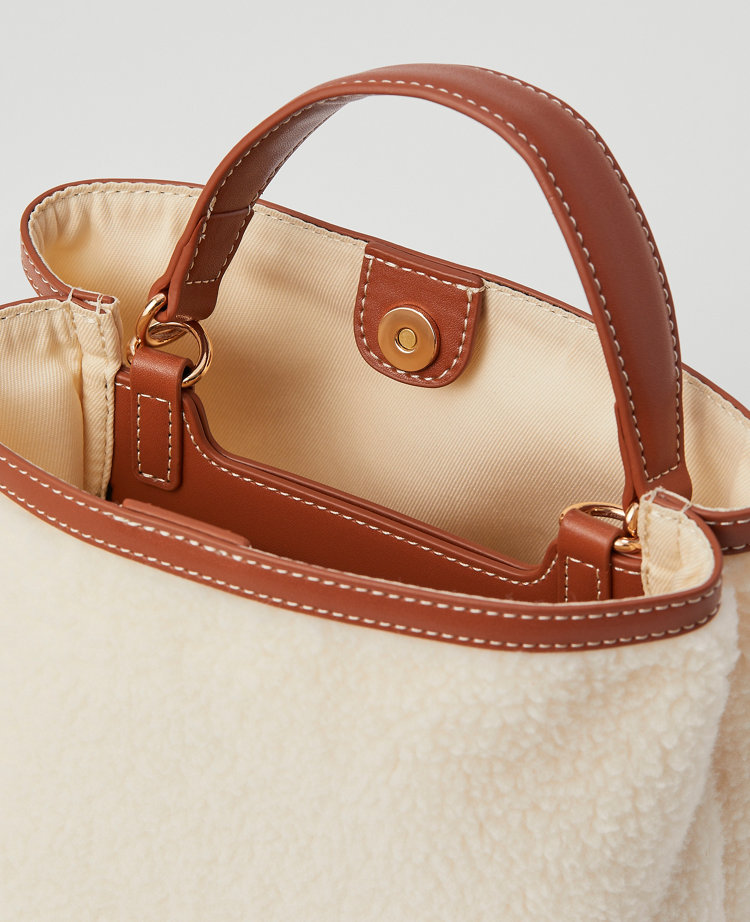 Weekend Collection Sherpa Tote Bag