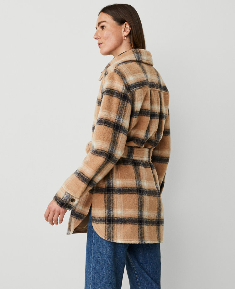 Petite Weekend Collection Plaid Belted Shacket